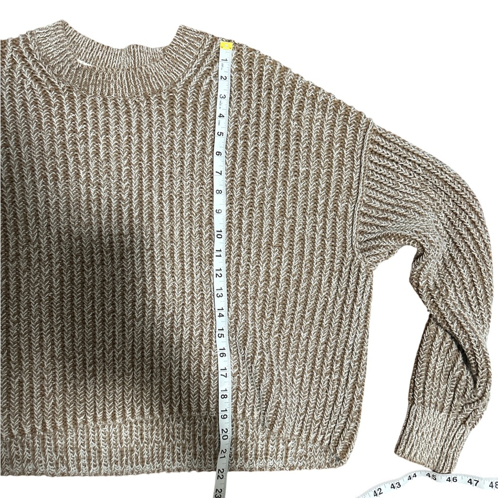 Banana Republic Tan Crew Neck Sweater - Picture 7 of 8